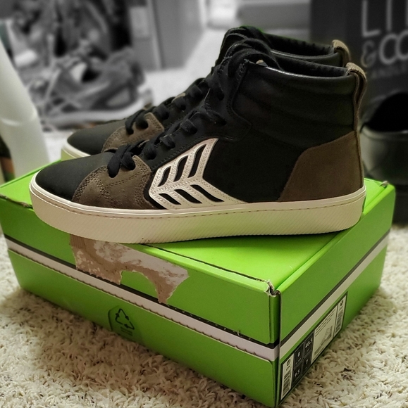 Cariuma Catiba Pro Skate High Tops W9.5 / M8, Black Premium Leather Dark Khaki - Picture 3 of 5